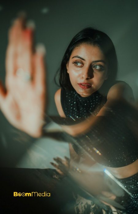 Yadvi Black Dress Hand Pose In Dark